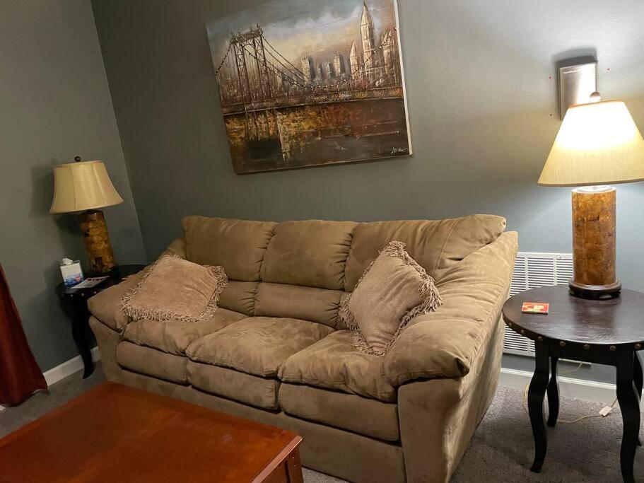 Dartt'S Park Flat Appartement Owatonna Buitenkant foto